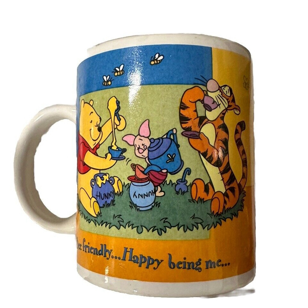 HH Disney Winnie Pooh Bear Yellow Coffee Tea Mug Be Friendly Happy Being Me New